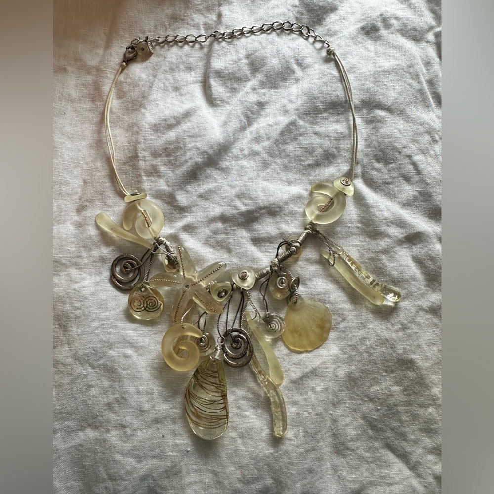 Lalo gorgeous seashell, beach acrylic necklace. Stylish and fun!